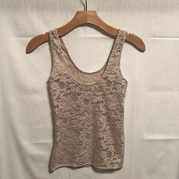 ARITZIA Talula Lace Tank Top // Size XXS - Picture 2 of 5